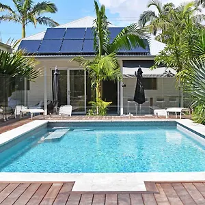 Byron Palms & - Adults Only 4* Byron Bay