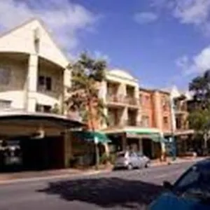 The Grand 3* Adelaide