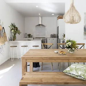 Satara - Adults Only 4* Byron Bay